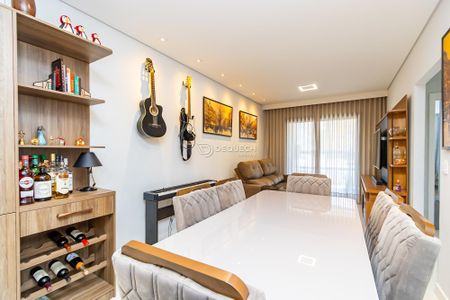 6_photo/94dce44e27.86fb319dd995b8e2-ATLAS-9cc6e41c-7a29-4da0-a979-ce26b11e37b1.jpg de apartamento à venda com 3 quartos, 86m² em Cristo Rei, Curitiba