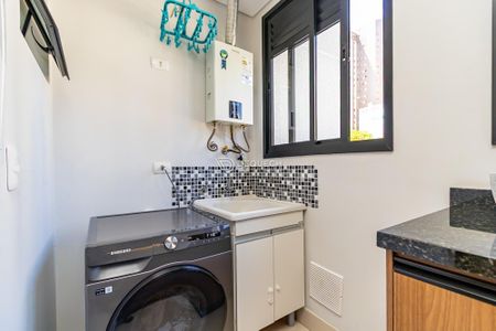 7_photo/94dce44e27.86fb319dd995b8e2-ATLAS-e3962959-7908-46b1-8157-cff97cc947b0.jpg de apartamento à venda com 3 quartos, 86m² em Cristo Rei, Curitiba