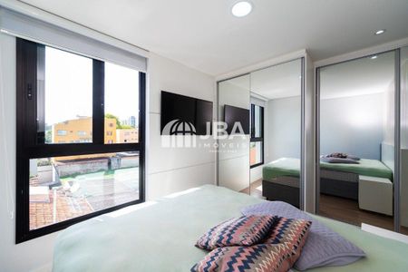 5_photo/94dce44e27.8b238b2f56f58e8d-ATLAS-328bb3ad-8527-41a7-b809-3e909eb53be9.jpg de apartamento à venda com 2 quartos, 74m² em Cristo Rei, Curitiba