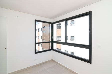 5_photo/94dce44e37.bb78b7fd7d4befb5-ATLAS-eb82f0fa-0c4a-4601-8591-ddda5aa2799a.jpg de kitnet/studio à venda com 1 quarto, 24m² em Cristo Rei, Curitiba