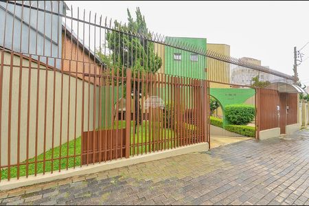 2_photo/94dce44e43.bce8b3e6932dd66d-ATLAS-f20bc22c-b926-47ed-9894-438dffe8c8b9.jpg de apartamento à venda com 2 quartos, 61m² em Cristo Rei, Curitiba