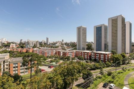 3_photo/94dce44e49.7dc29441a77b793f-ATLAS-208ca77f-9c6d-4201-b5a8-e6fc55df0615.jpg de apartamento à venda com 1 quarto, 33m² em Cristo Rei, Curitiba