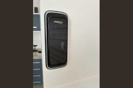 4_photo/94dce44e49.7dc29441a77b793f-ATLAS-301efa26-cf9e-4352-8fd0-6a193eeaa962.jpg de apartamento à venda com 1 quarto, 33m² em Cristo Rei, Curitiba