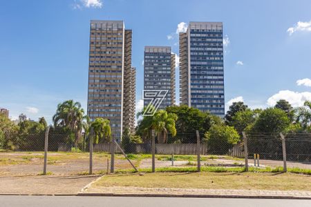 31_photo/94dce44efd.df3c0c3d7e4e96c2-ATLAS-37fdfbd3-48d9-474b-9dcf-22fd052a5f29.jpg de apartamento à venda com 2 quartos, 79m² em Cristo Rei, Curitiba