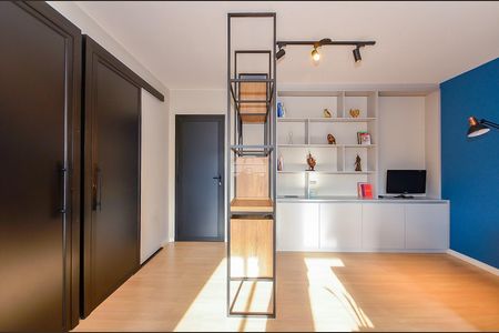 2_photo/94dce44f97.e080f7528ae4616f-ATLAS-93eca9d0-8aa1-4fa6-baab-b92b62f5b3b1.jpg de apartamento à venda com 2 quartos, 44m² em Cristo Rei, Curitiba