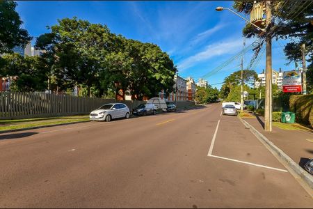 4_photo/94dce44f97.e080f7528ae4616f-ATLAS-bb21fea2-3c55-4aa2-8b6c-984eb84ced5e.jpg de apartamento à venda com 2 quartos, 44m² em Cristo Rei, Curitiba