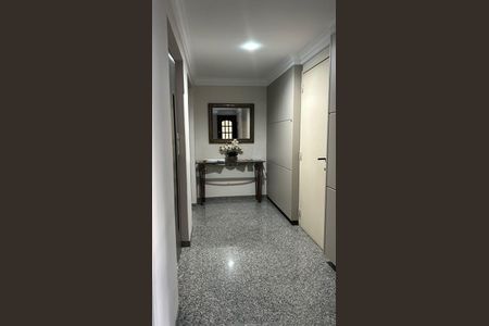 4_photo/94dce44fed.470e3b4ecc8ee2ef-ATLAS-c4d13bbf-bf11-4bda-b9fc-23f6685813eb.jpg de apartamento para alugar com 3 quartos, 140m² em Cristo Rei, Curitiba