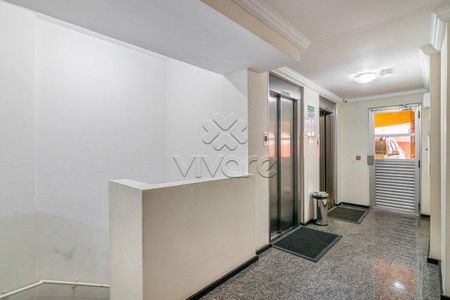 3_photo/94dce44ff9.935c805baf9a7d1f-ATLAS-104e410e-a309-4f65-a3c4-c07a00d00e2e.jpg de apartamento para alugar com 1 quarto, 31m² em Cristo Rei, Curitiba