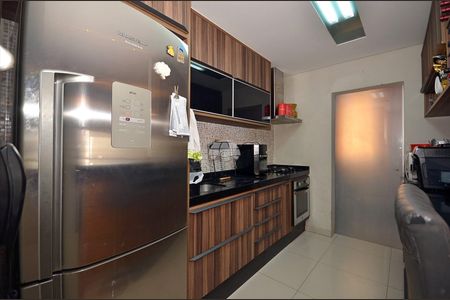 10_photo/94dce45005.8597ecfd2f7641f8-ATLAS-7b9e1b3d-5233-4c4b-b098-2b52a20fdce4.jpg de apartamento à venda com 3 quartos, 90m² em Cristo Rei, Curitiba