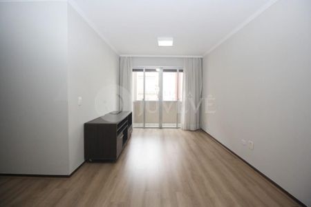 2_photo/94dce45007.ae3d86bef28e162d-ATLAS-9a7c49e1-2689-4d89-a622-d78f19db208b.jpg de apartamento para alugar com 3 quartos, 89m² em Cristo Rei, Curitiba