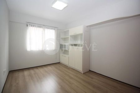 19_photo/94dce45007.ae3d86bef28e162d-ATLAS-be6ba981-05d2-471d-8573-a1a4ebe93bff.jpg de apartamento para alugar com 3 quartos, 89m² em Cristo Rei, Curitiba