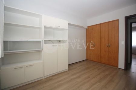 21_photo/94dce45007.ae3d86bef28e162d-ATLAS-c2f7cc42-b9df-4b3e-9786-306814220215.jpg de apartamento para alugar com 3 quartos, 89m² em Cristo Rei, Curitiba