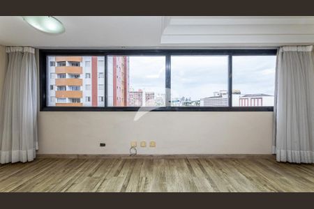 17_photo/94dce45009.2be45135ce398f6d-ATLAS-a8b0bdc9-15bf-4a03-8bdf-84dd6d5a9bd5.jpg de apartamento à venda com 1 quarto, 44m² em Cristo Rei, Curitiba