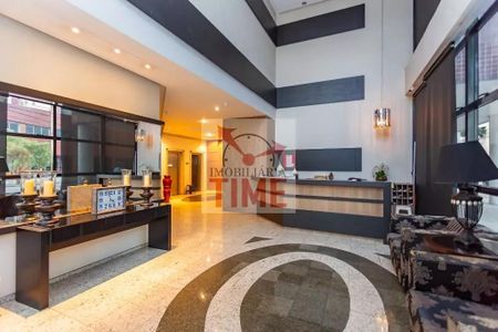 17_photo/94dce45009.cbd9561533afdf61-ATLAS-291c8576-9ef8-4624-869d-cdf9b0bd904b.jpg de apartamento à venda com 1 quarto, 28m² em Cristo Rei, Curitiba