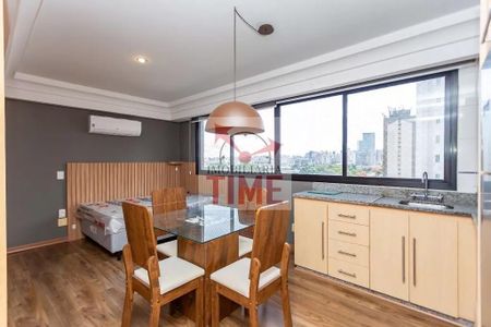 11_photo/94dce45009.cbd9561533afdf61-ATLAS-e6a861d1-7c23-49ea-a2a4-0da7992461af.jpg de apartamento à venda com 1 quarto, 28m² em Cristo Rei, Curitiba