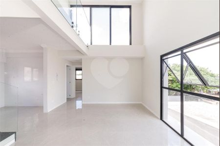 4_photo/94dce4500b.8406d85b1cc03178-ATLAS-25fc3b60-bc02-49e7-8c39-fb2cfd2bc145.jpg de apartamento à venda com 3 quartos, 91m² em Cristo Rei, Curitiba