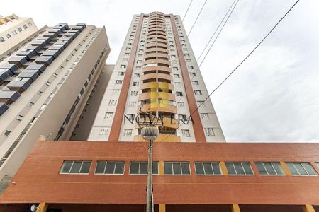 48_photo/94dce4500f.9612c2c0390caf5f-ATLAS-1dc6091a-ed63-4d61-a96e-805a7f4a8e1f.jpg de apartamento à venda com 3 quartos, 87m² em Cristo Rei, Curitiba