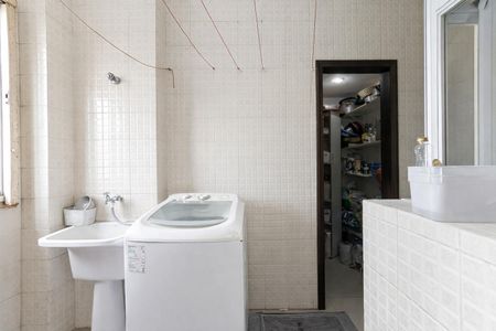 18_photo/94dce4500f.9612c2c0390caf5f-ATLAS-629f1290-c906-4df7-b00a-402b70f5aaf4.jpg de apartamento à venda com 3 quartos, 87m² em Cristo Rei, Curitiba