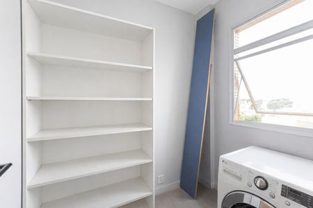 20_photo/94dce4500f.9612c2c0390caf5f-ATLAS-ad1af346-95e9-4d92-b473-ca977cf5d6a5.jpg de apartamento à venda com 3 quartos, 87m² em Cristo Rei, Curitiba