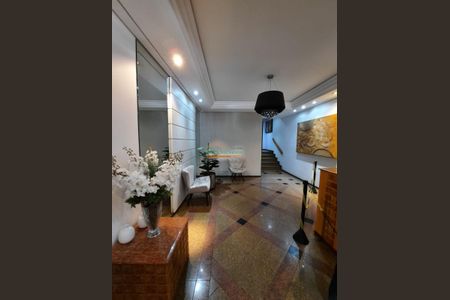 19_photo/94dce4500f.e478b37ff7deef03-ATLAS-b85628c7-c0a0-40f1-83d0-62de5f03e469.jpg de apartamento para alugar com 3 quartos, 90m² em Cristo Rei, Curitiba