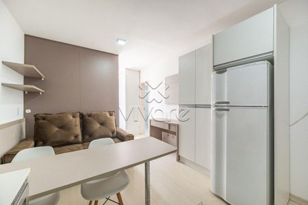 8_photo/94dce4504d.3c78d5fe0f4aa243-ATLAS-bf3cf66a-a40d-4992-af6c-4a3075088367.jpg de apartamento para alugar com 1 quarto, 29m² em Cristo Rei, Curitiba