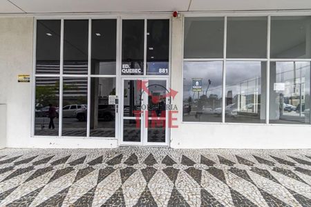 4_photo/94dce4504d.d30fd2dd3f359c3e-ATLAS-1879af73-614f-42e3-bd13-81f1eb34ef65.jpg de apartamento à venda com 1 quarto, 32m² em Cristo Rei, Curitiba