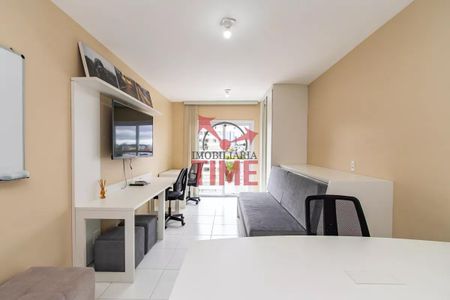 7_photo/94dce4504d.d30fd2dd3f359c3e-ATLAS-3caa4877-52a1-4f4c-91ec-44417aa71a35.jpg de apartamento à venda com 1 quarto, 32m² em Cristo Rei, Curitiba