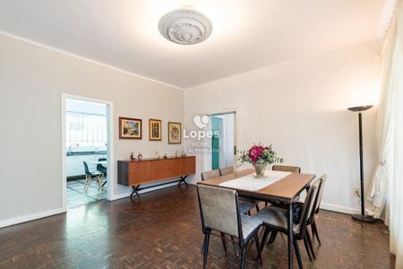 8_photo/94dce45127.cdd4f02be08f0036-ATLAS-0d38fa8f-3d8c-4867-b4ee-611d33dc59ce.jpg de casa à venda com 3 quartos, 350m² em Jardim Botânico, Curitiba