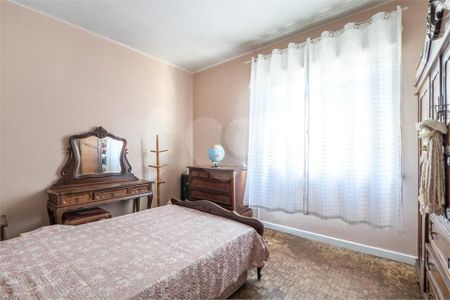 11_photo/94dce45127.cdd4f02be08f0036-ATLAS-3880d488-36b3-4aaa-9554-e5ad2ceea564.jpg de casa à venda com 3 quartos, 350m² em Jardim Botânico, Curitiba