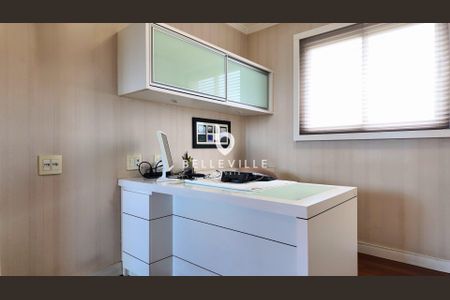 12_photo/94dce45137.04f4efb4ec0e2ec3-ATLAS-d72299f2-7c9b-42e5-98b3-2f4f70060c6d.jpg de apartamento à venda com 2 quartos, 125m² em Jardim Botânico, Curitiba