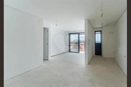 11_photo/94dce451a3.7b0f84ee883ae8f5-ATLAS-6caa194e-d730-4c9f-9b5d-89e116d811c3.jpg de apartamento à venda com 3 quartos, 81m² em Cristo Rei, Curitiba