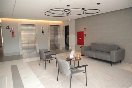 25_photo/94dce451a3.7b0f84ee883ae8f5-ATLAS-dc4c1ec8-ec0d-4856-be7e-6f1f999a956f.jpg de apartamento à venda com 3 quartos, 81m² em Cristo Rei, Curitiba