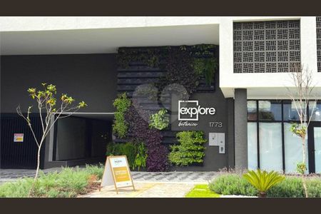 8_photo/94dce451a3.7b0f84ee883ae8f5-ATLAS-ff9a29e5-d4c5-456b-ba1f-1ae0f1e2e84d.jpg de apartamento à venda com 3 quartos, 81m² em Cristo Rei, Curitiba