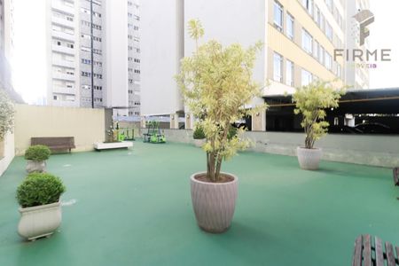 17_photo/94dce451a5.0f7bcfb5769d6a15-ATLAS-a3d98ec0-eee5-4ae5-8d63-9d7b0b020643.jpg de apartamento à venda com 2 quartos, 61m² em Cristo Rei, Curitiba