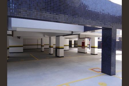 7_photo/94dce451ab.ceff8192393c33de-ATLAS-c1df0d7a-3a26-44b4-9898-059f0d8fd238.jpg de apartamento à venda com 2 quartos, 68m² em Cristo Rei, Curitiba