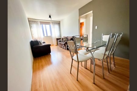 12_photo/94dce451c1.5b63f18bcccc212e-ATLAS-85a99ab2-df1b-4e01-92a6-d9670c584182.jpg de apartamento para alugar com 2 quartos, 45m² em Cristo Rei, Curitiba