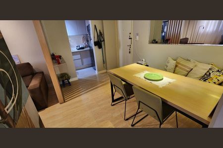 3_photo/94dce451c1.5b63f18bcccc212e-ATLAS-981538e2-d8b8-475d-878b-8122b032b9dd.jpg de apartamento à venda com 1 quarto, 45m² em Cristo Rei, Curitiba