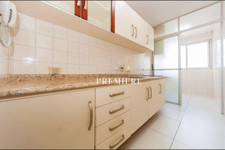 4_photo/94dce451c1.ba3ee0306e2bc20d-ATLAS-2302f5ff-599b-4611-b43f-aa041654cfa3.jpg de apartamento para alugar com 2 quartos, 54m² em Cristo Rei, Curitiba