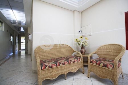 13_photo/94dce451c9.6ea9d1fc5bded21d-ATLAS-daf3b3a9-a52a-4b03-986f-bc2783c21e41.jpg de apartamento à venda com 1 quarto, 26m² em Cristo Rei, Curitiba