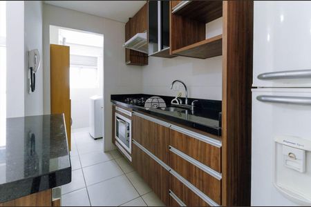 9_photo/94dce451c9.b8d89c88bb626ae9-ATLAS-18d89096-6717-452f-880d-5ff9a3aae68c.jpg de apartamento à venda com 2 quartos, 68m² em Cristo Rei, Curitiba