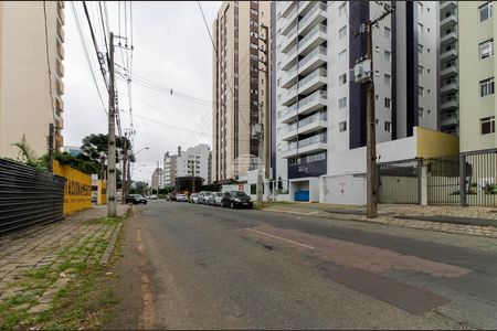 31_photo/94dce451c9.b8d89c88bb626ae9-ATLAS-a37e143d-4981-4fcf-9f77-8a49d57842b8.jpg de apartamento à venda com 2 quartos, 68m² em Cristo Rei, Curitiba