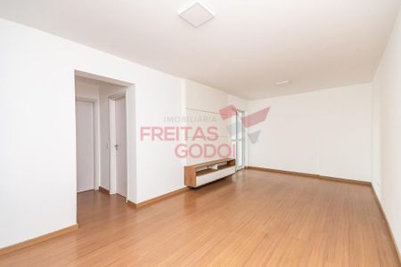 5_photo/94dce451cf.10795887e5a155e7-ATLAS-7871590a-7241-4a80-a7ab-cd5b62d6cb1e.jpg de apartamento para alugar com 2 quartos, 73m² em Cristo Rei, Curitiba