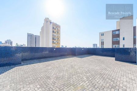 39_photo/94dce451cf.1e45375cdc56aaad-ATLAS-4351031d-964d-48c6-8a50-c8fce448e1cb.jpg de apartamento à venda com 2 quartos, 73m² em Cristo Rei, Curitiba