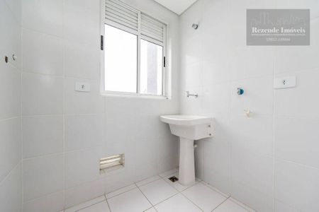 31_photo/94dce451cf.1e45375cdc56aaad-ATLAS-ff724f55-6d9e-402f-aabb-5870bd8c5503.jpg de apartamento à venda com 2 quartos, 73m² em Cristo Rei, Curitiba