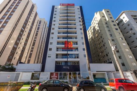 47_photo/94dce451cf.bcedeeb7adb17232-ATLAS-a37cc8ce-6a9d-4965-a9e2-efa526f6a6a3.jpg de apartamento à venda com 2 quartos, 73m² em Cristo Rei, Curitiba