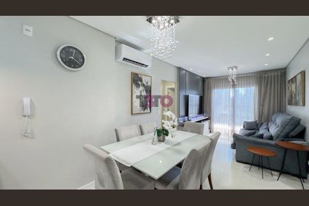 8_photo/94dce451d5.d27f971b2aecead3-ATLAS-518c3265-385c-4363-93c8-81cf6afd7f06.jpg de apartamento à venda com 3 quartos, 88m² em Cristo Rei, Curitiba