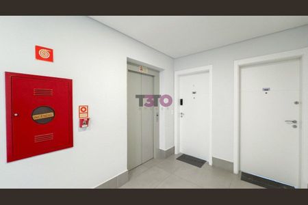 50_photo/94dce451d5.d27f971b2aecead3-ATLAS-feee5159-eb8f-4250-8376-d9658321ec7c.jpg de apartamento à venda com 3 quartos, 88m² em Cristo Rei, Curitiba