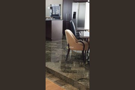 39_photo/94dce451eb.e6f02a1e96aef2b1-ATLAS-7dcee6dd-3aa1-4873-9bc3-d5eda31a8c14.jpg de apartamento à venda com 3 quartos, 350m² em Cristo Rei, Curitiba