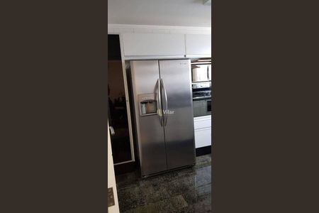 27_photo/94dce451eb.e6f02a1e96aef2b1-ATLAS-cbf8767b-95bb-433a-b4c9-7fb61aa553b4.jpg de apartamento à venda com 3 quartos, 350m² em Cristo Rei, Curitiba