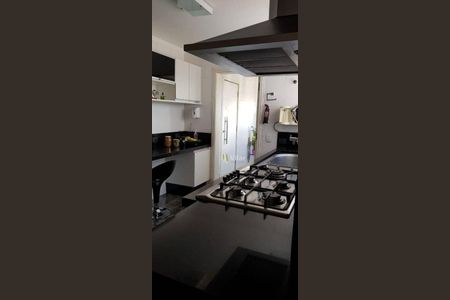 26_photo/94dce451eb.e6f02a1e96aef2b1-ATLAS-e978137a-8771-429f-b61a-6fb4f3d0d134.jpg de apartamento à venda com 3 quartos, 350m² em Cristo Rei, Curitiba